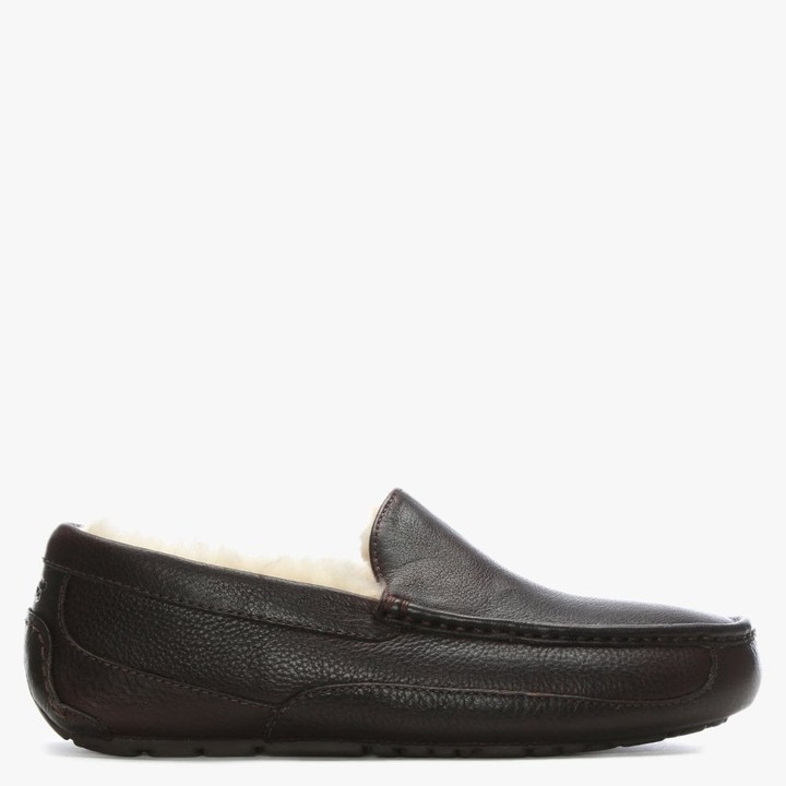 mens ugg ascot leather slippers on sale