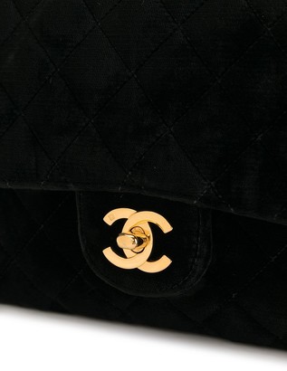 Chanel Pre Owned 1995 Diamond Quilted Velvet Backpack