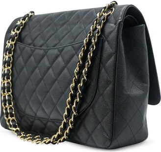 Chanel Pre-owned 2011 Maxi Double Flap Shoulder Bag - Black