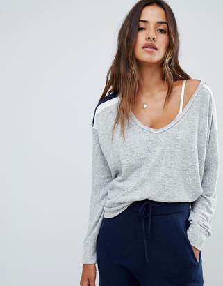 Abercrombie & Fitch cozy voop top