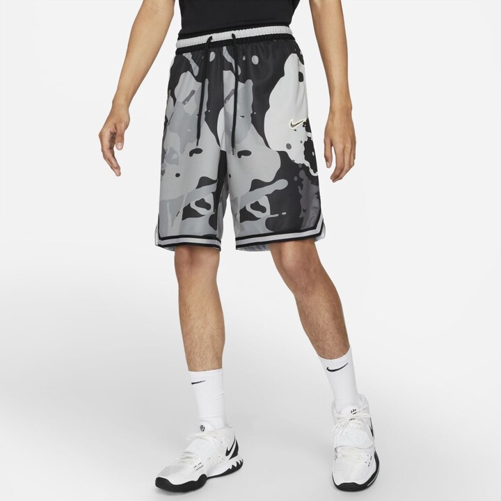 Nike Dri-FIT DNA Men's Shorts -
