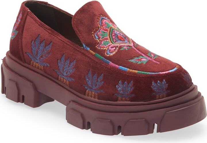 brody platform loafer