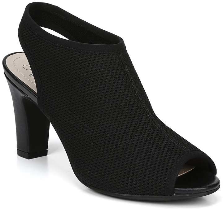 lifestride peep toe booties