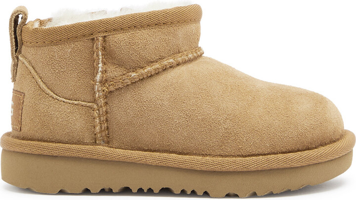 UGG Kids Classic Ultra Mini Suede Ankle Boots (IT23-IT30)