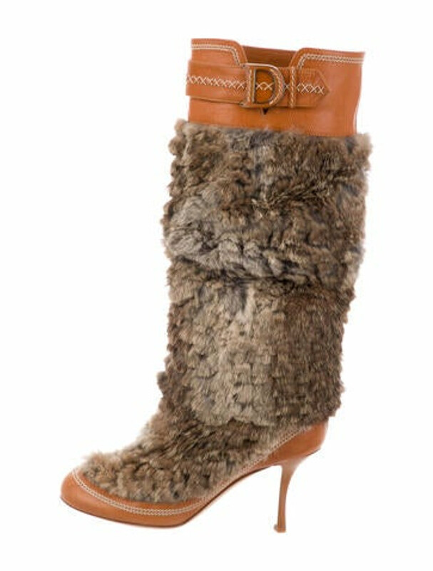 dior fur boots