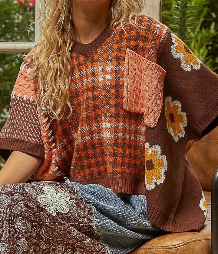 POL Plaid And Floral Knit Top In Choco Brown