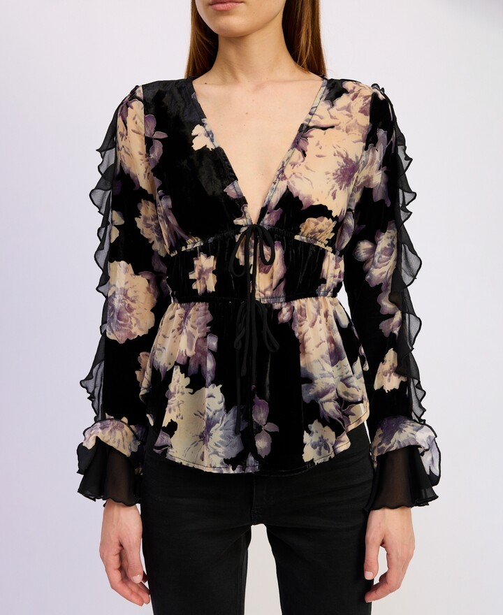 En Saison Women's Rowan V-Neck Long-Sleeve Blouse