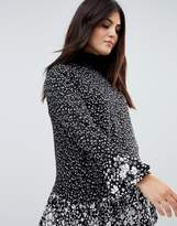 Thumbnail for your product : New Look Plus Curve mono mix floral print frill sleeve dress in black pattern