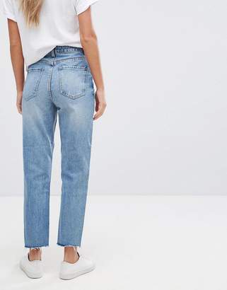 New Look Extreme Frayed Hem Mom Jeans