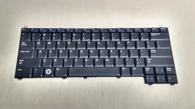 Dell W688D Laptop Keyboard for Latitude E4200
