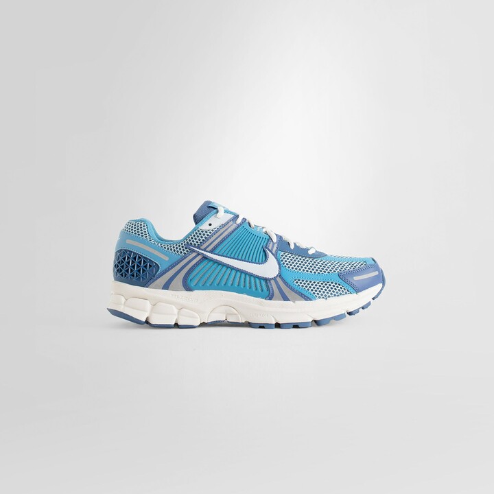 mens nike sneakers blue