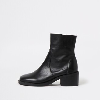 River Island Womens Black leather chelsea ankle boots - ShopStyle