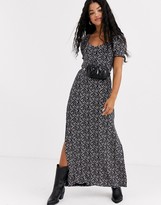 Thumbnail for your product : Miss Selfridge maxi dress in floral print
