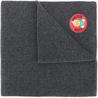 Moschino ribbed logo plaque scarf