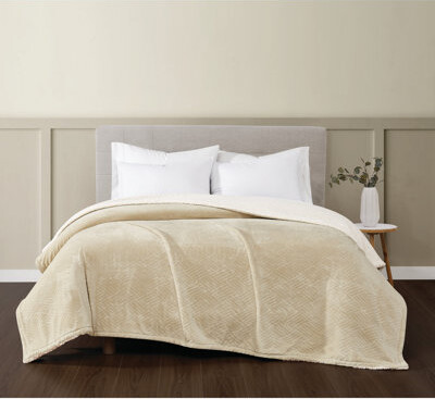 Truly Soft Basket Carved Faux Fur Blanket