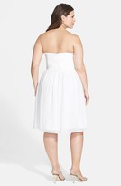 Thumbnail for your product : Donna Morgan 'Sarah' Strapless Ruched Chiffon Dress