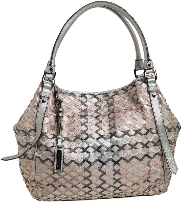 burberry silver bag
