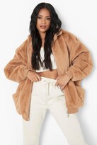 Thumbnail for your product : boohoo Petite Oversized Pocket Detail Teddy Jacket