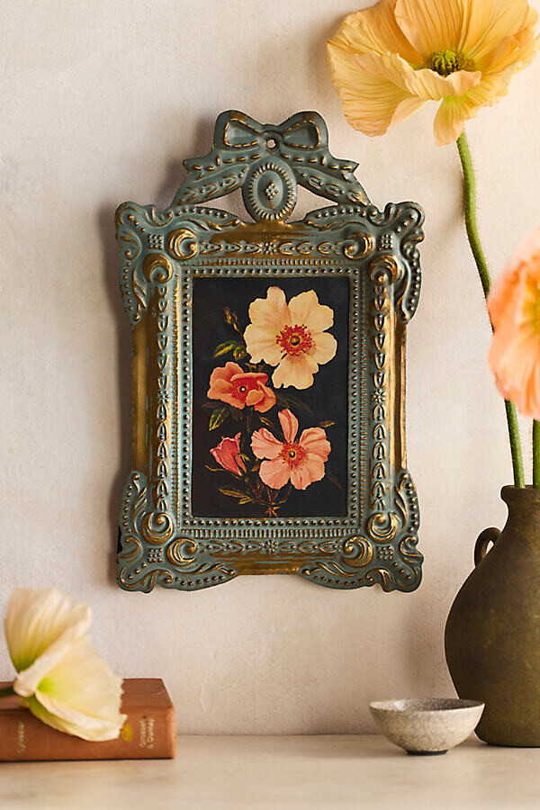 Bow Picture Frame at Terrain