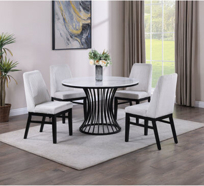 Everly Quinn 4 - Person Dining Set