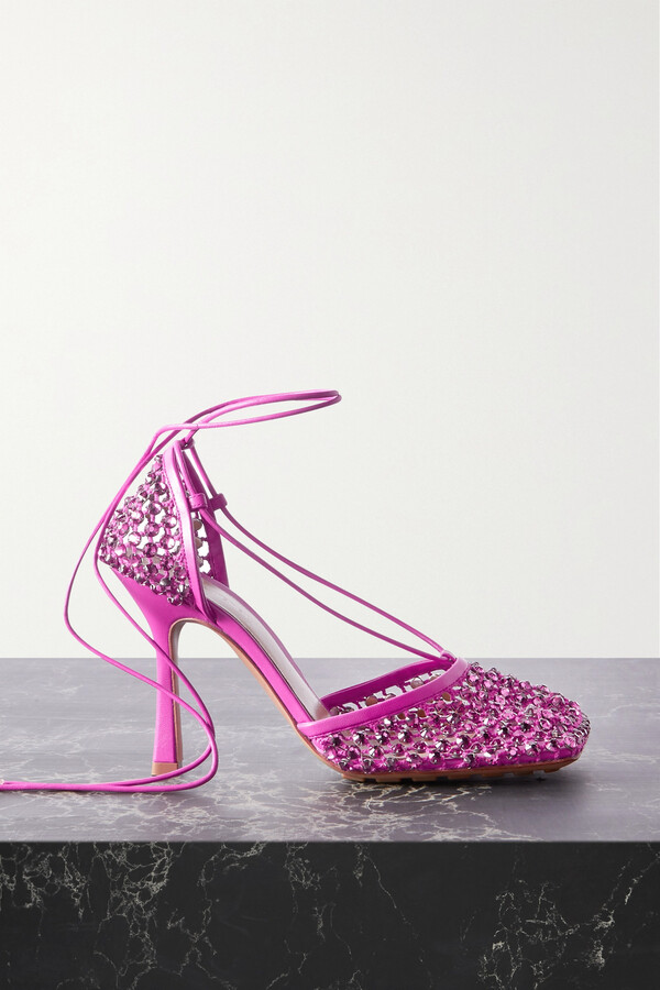 Damen Schuhe Absätze Sandaletten Bottega Veneta Leder Pumps The Sparkle Stretch aus Leder in Pink 