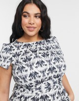 Thumbnail for your product : Closet London Plus cap sleeve knee length wiggle dress in black jewel print