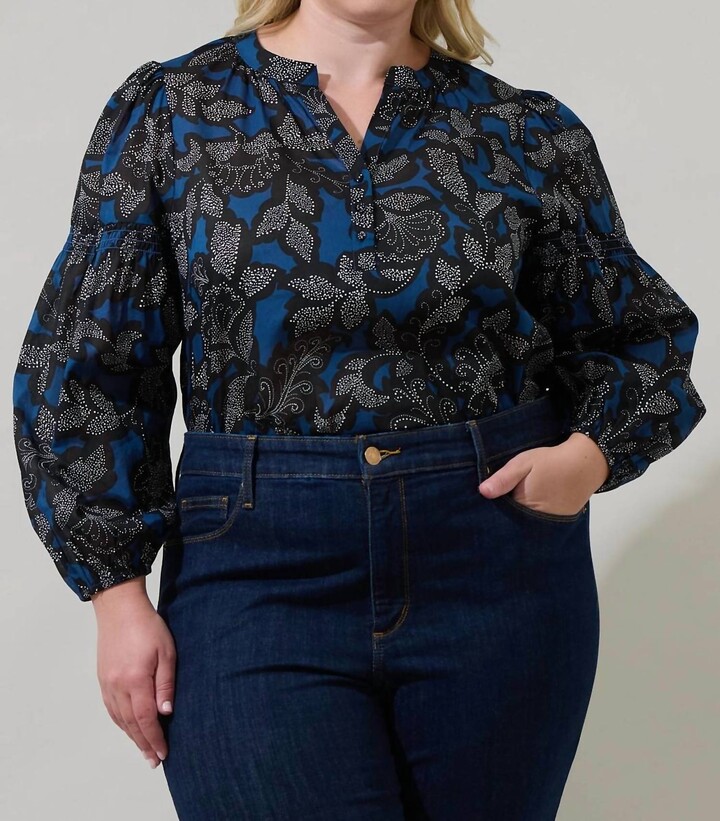 Sugar Lips Aurina Plus Blouse In Black