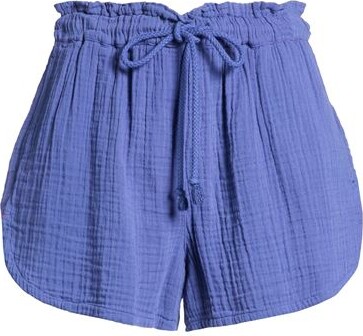 XiRENA Woman Shorts & Bermuda Shorts