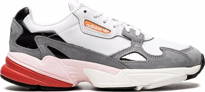farfetch adidas falcon