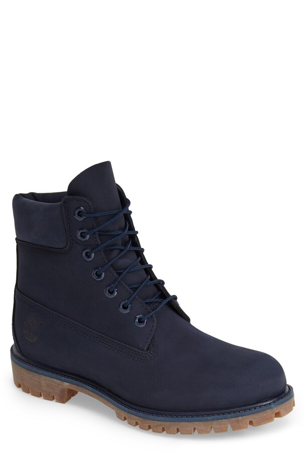navy timbs
