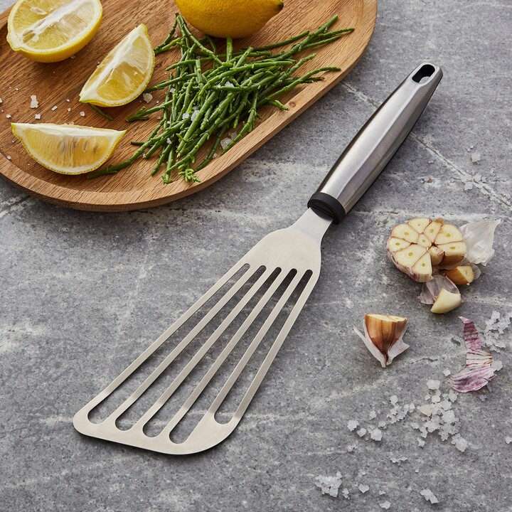 Dunelm Silver Fish Slice Silver ShopStyle Pastry & Baking Tools