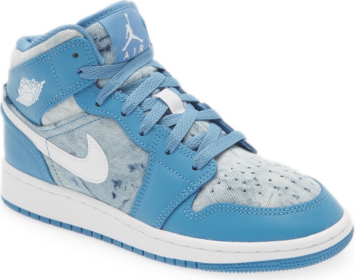 Jordan Mid Sneaker