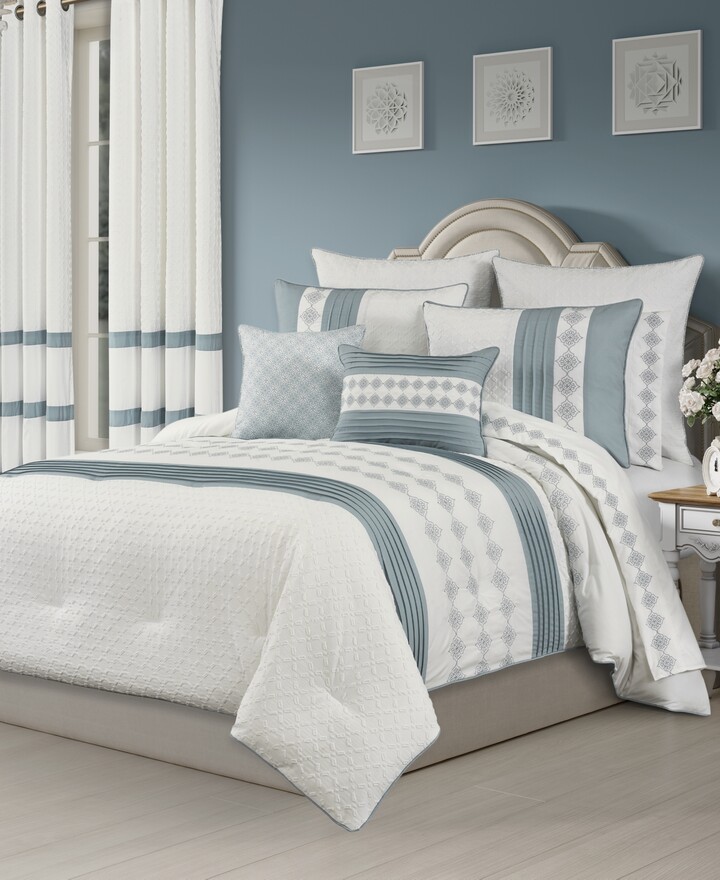 Royal Court Trilogy Embossed 3-Pc. Comforter Set King/California King - Blue White