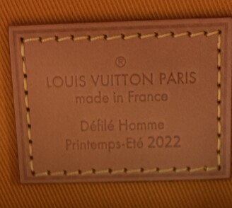 Louis Vuitton Vertical Box Trunk Leather - ShopStyle Clutches