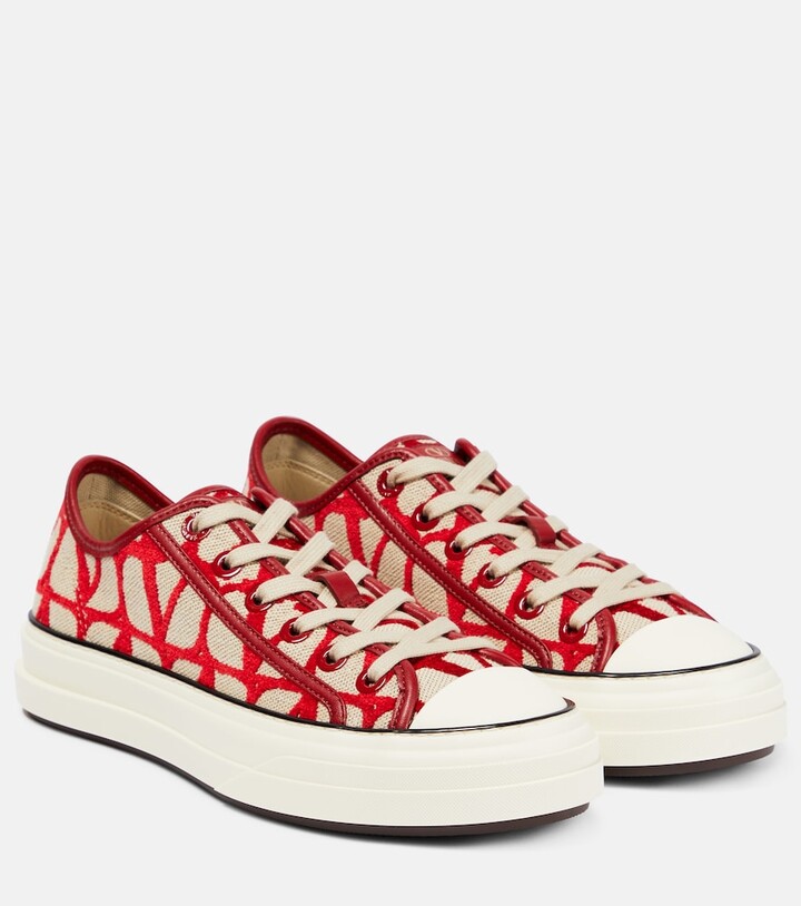 ★VALENTINO ICONOGRAPH TOTAL LOOP SNEAKERS Valentino Garavani Denim Effect Jacquard Toile Iconographe