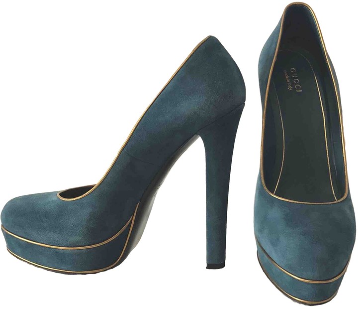 gucci green velvet heels