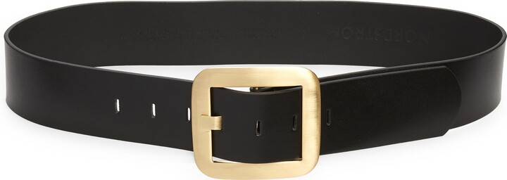 classic belt to look expensive and elegant on a budget 