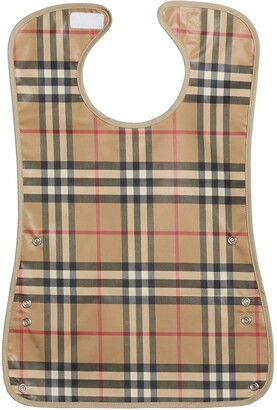 burberry bib