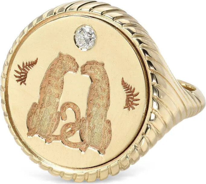 Retrouvaí 14K yellow gold Alchemy Love signet ring
