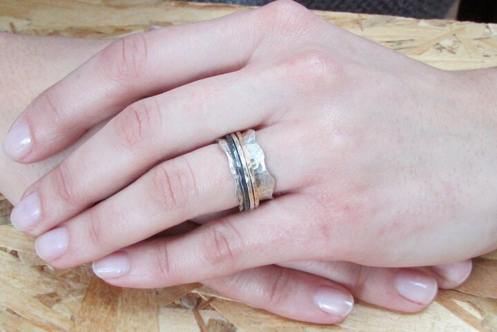 Etsy Beautiful Wedding Band Ring 14K Gold & Silver Hammered Rings For Women Spinner Meditation Rings Delicate Jewelry