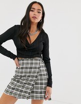 Thumbnail for your product : Noisy May Artis cross over long sleeve crop top