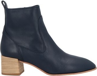 Unisa Woman Ankle boots