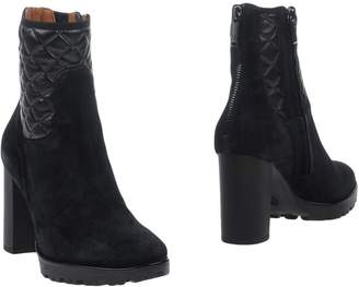 Loretta Pettinari Ankle boots - Item 11254223
