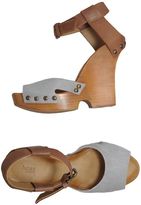 Thumbnail for your product : Hoss Intropia Wedge