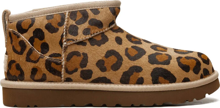 Leopard Print Dezi Short Bootie Koolaburra Shoes Koolaburra By Ugg - Main Image