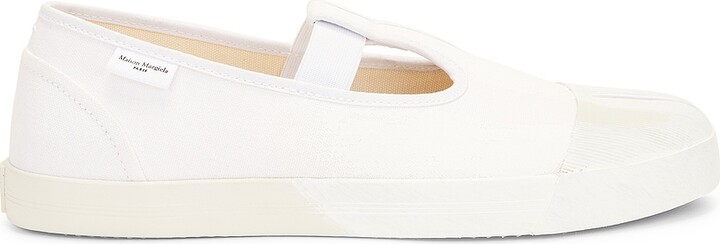 Maison Margiela On The Deck Tabi Mary Jane Sneaker in White