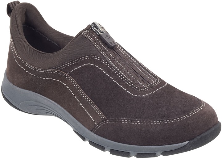 easy spirit zip front shoes