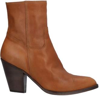 Duccio Del Duca Ankle boots - Item 11522537BW