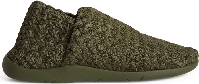 靴 BOTTEGAVENETA PLAT SNEAKER Bottega Veneta black plat sneakers intreccio elastic lace-up