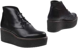 Logan Ankle boots - Item 11339710NQ